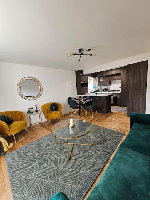 Comfortable Two Bedroom Flat Brighton Eksteriør billede