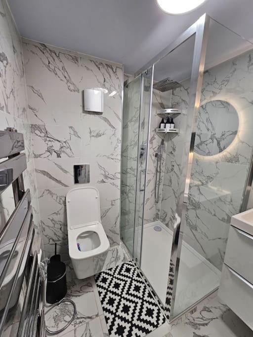 Comfortable Two Bedroom Flat Brighton Eksteriør billede